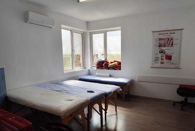 Apartament cu 3 camere decomandat în Tineretului - 1