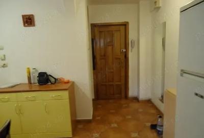 Apartament de 2 camere, loc de parcare, Tineretului - 3