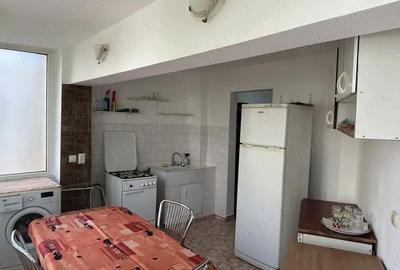 Garsonieră decomandată în Central - 8