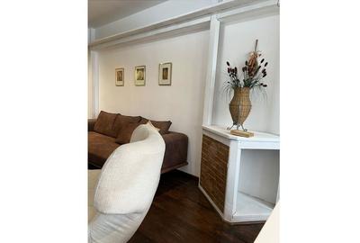 Apartament cu 4 camere în Central - 8