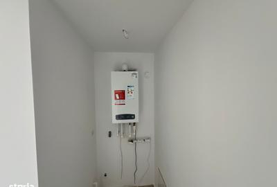 Casă cu 4 camere semidecomandat cu Teren 400 Mp în Miroslava - 9