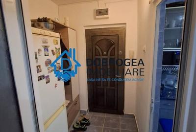 Apartament cu 2 camere semidecomandat, mobilat în 23 August - 2