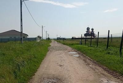 Teren de 550 mp, în Oșorhei - 2