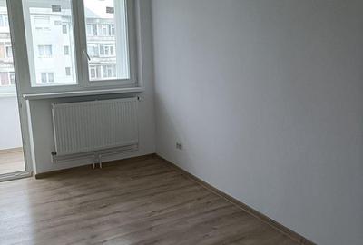 Apartament cu 2 camere decomandat în Mărăței - 2