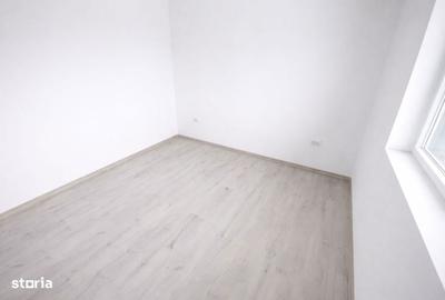 Casă cu 3 camere cu Teren 400 Mp în Păcurari - 2