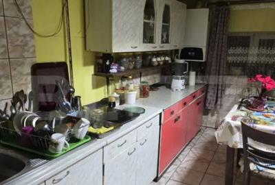 Casă cu 5 camere cu Teren 60 Mp în Titulescu - 15