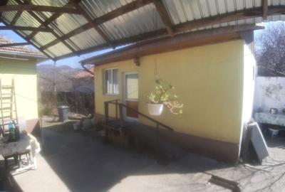 Casă cu 3 camere în Cislău - 4