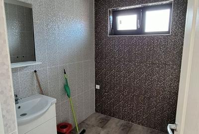 Apartament cu 2 camere decomandat în Exterior Vest - 3