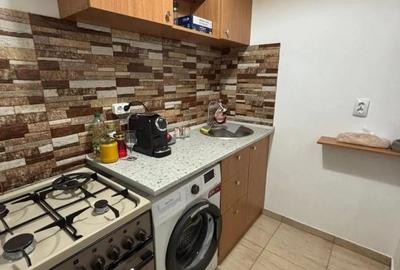 Garsoniera confort 1  semidecomandata aproape de metrou Aparatorii Patriei - 4