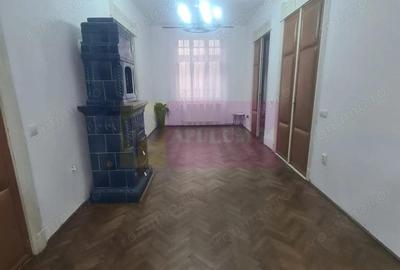 Casa de inchiriat in Campina, zona Centrala - 3
