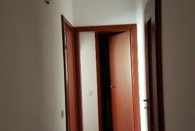 Apartament pentru inchiriere 3 Camere - CRANGASI-strada CEAHLAUL 21 - 13