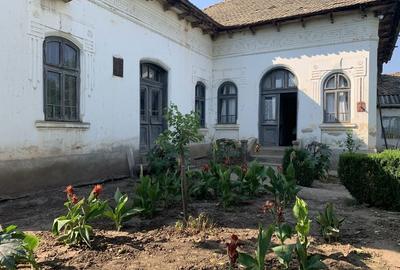 Casă cu 4 camere în Central - 5