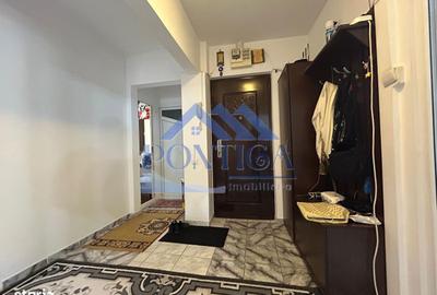 Apartament cu 4 camere decomandat, mobilat în Poarta 6 - 1