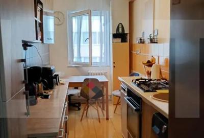 Apartament cu 3 camere decomandat în Simeria - 6