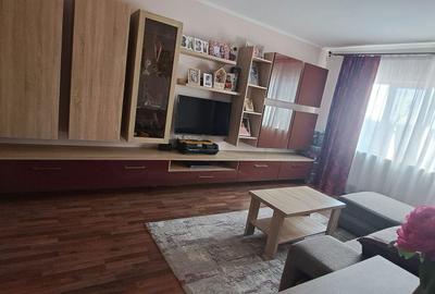 Apartament cu 2 camere decomandat în Nufărul - 2