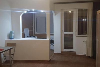 Garsonieră decomandată în Dristor - 4
