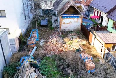 Casă cu 3 camere cu Canalizare în Central - 5