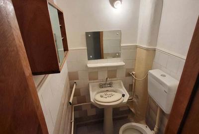 De vanzare apartament cu 3 camere etaj 3 in Parscov ,zona centrala! - 5