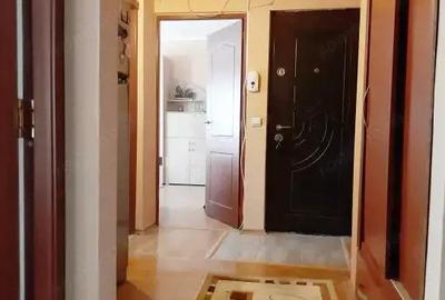 Apartament 2 camere Eremia Grigorescu, zona complexului Alexim, etaj 2 - 5