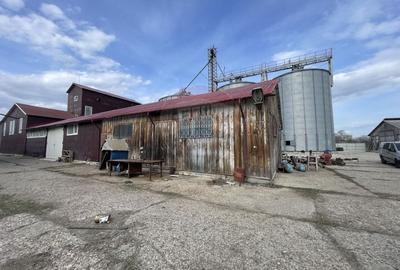 Teren Construcții intravilan de 73351 mp, în Sud - 13