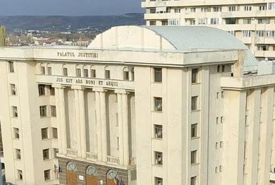 Apartament cu 3 camere decomandat în Central - 2