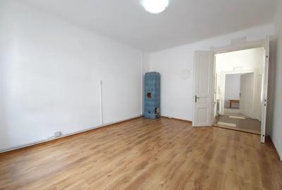 Vila de inchiriat, PET FRIENDLY, 3 camere, 70 mp, curte, zona Parcul Cetatuia - 5
