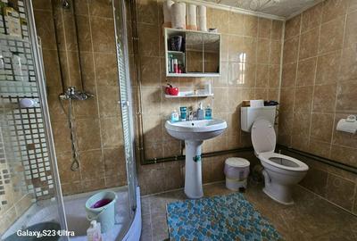 Casă cu 5 camere cu Teren 344 Mp în Central - 7