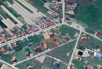 Teren de 1000 mp, în Alparea