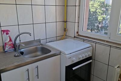 Apartament cu 2 camere decomandat în Craiovița Nouă - 6