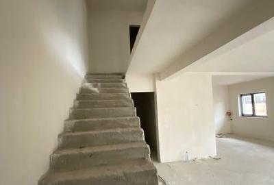 Oferta promotionala! Casa cu 5 camere si terasa circulabila, Subcetate - 5