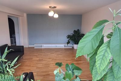 Apartament cu 4 camere decomandat, mobilat în Vitan Mall - 2