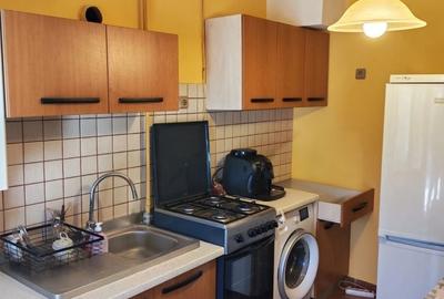 Casă cu 3 camere cu Teren 100 Mp în Exterior Vest