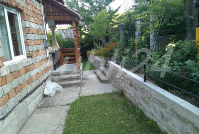 Casă cu 5 camere în Ocnele Mari - 4