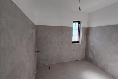 Duplex individual - toate utilitatile - zona excelenta - personalizare interioar - 12