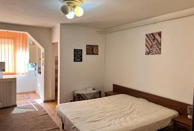 Garsoniera Bd V. Milea bl turn et 7 lift  central - 2