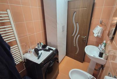 Apartament cu 2 camere decomandat, mobilat în Freidorf - 15