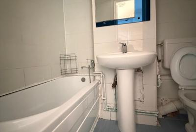 Garsonieră decomandată în Micro 12 - 5