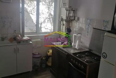 Casa P S cu teren ultracentral in Breaza - vis-a-vis de Liceul Militar - 13