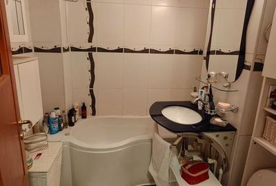 Apartament cu 3 camere semidecomandat în Libertății - 3