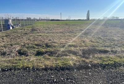 Teren de 651 mp, în Central - 1