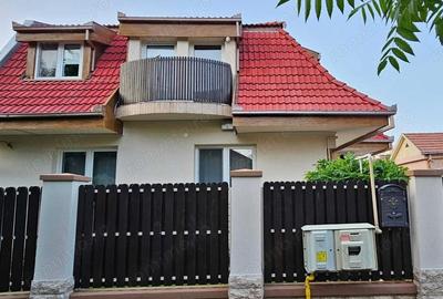 Casă cu 8 camere cu Teren 350 Mp în Burdea - 2