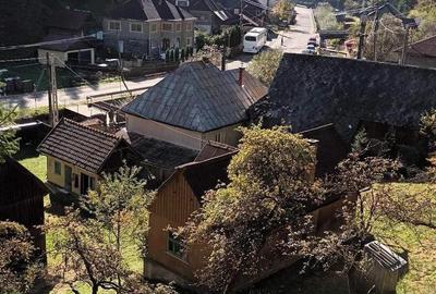 Casă cu Teren 2100 Mp în Răchițele - 2