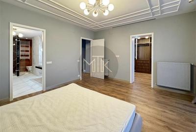 Casă individuală cu 8 camere cu Canalizare în Băneasa - 29