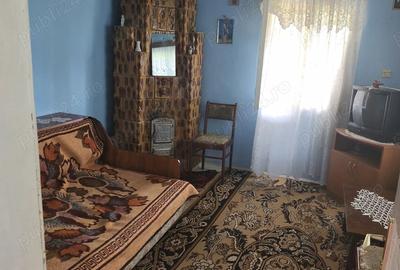 Casă cu 6 camere cu Teren 934 Mp în Central - 2