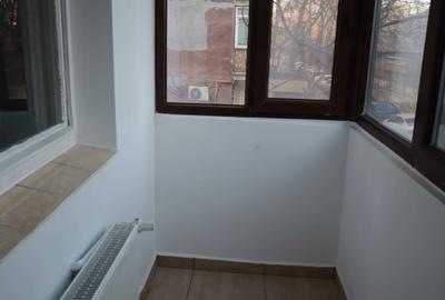 Apartament cu 2 camere decomandat în Gorjului - 5