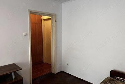 Garsonieră decomandată în Central - 5