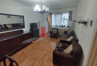 Apartament cu 3 camere decomandat în Alexandru Obregia - 5