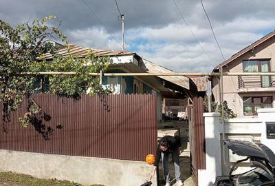 Casă cu Teren 215 Mp în Central - 6
