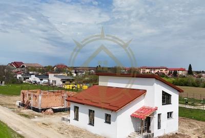 Casă cu 4 camere cu Teren 500 Mp în Snagov - 2