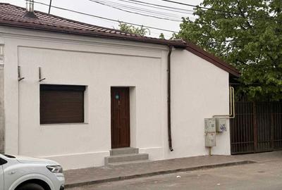 Spațiu comercial, de 65 mp, în Central - 1